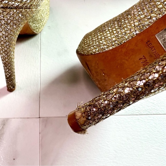 Badgley Mischka Humbie II Gold Glitter Sparkle Peep toe Platform size 7.5 - Picture 5 of 11